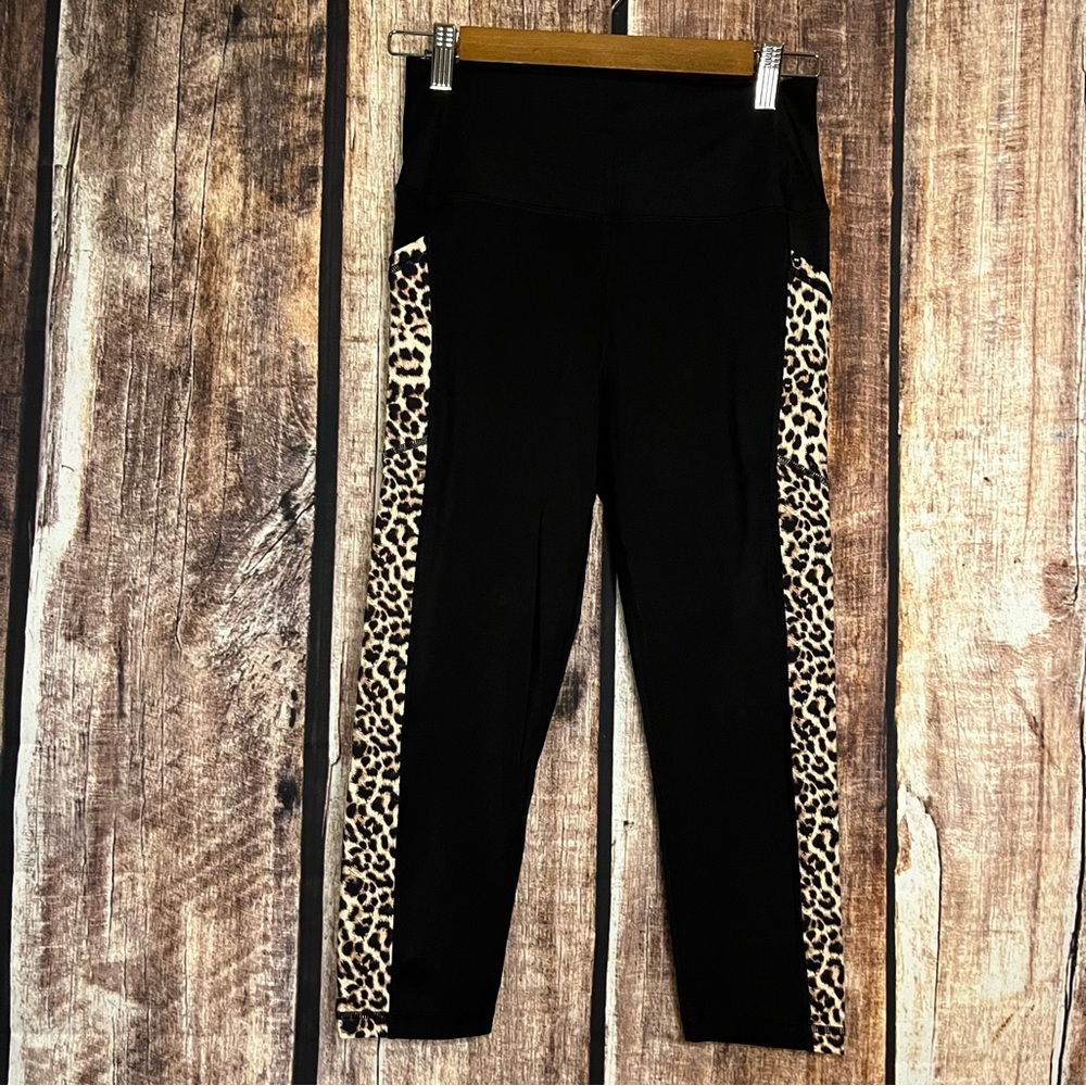ZYIA cropped leggings